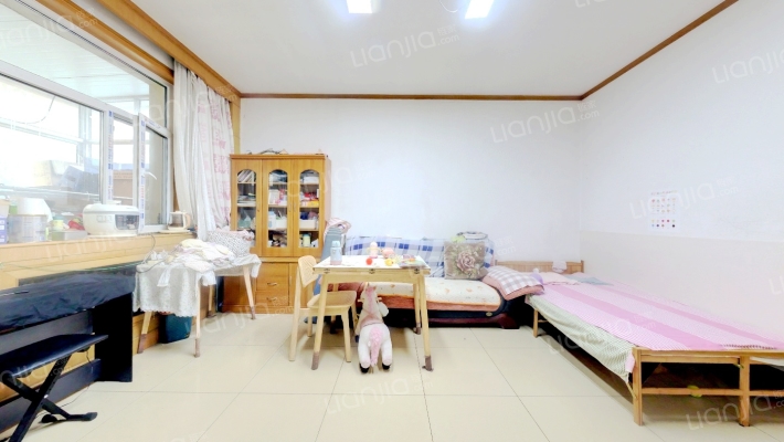 水利宿舍二手房实景图