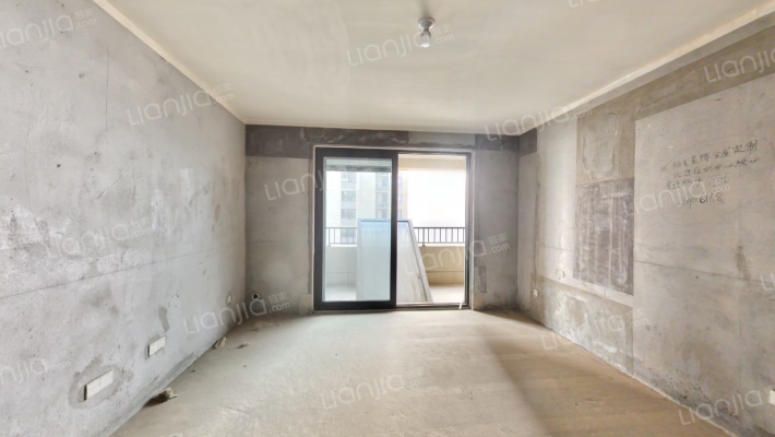 熙岸华府二手房实景图