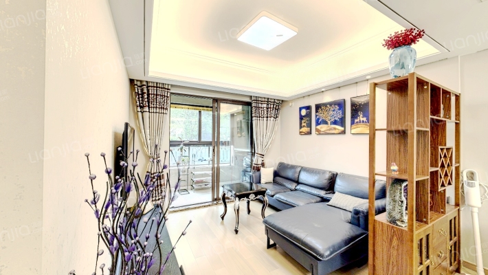 世茂云图二手房实景图