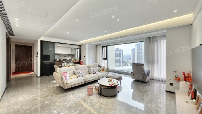 万科滨河道二手房实景图