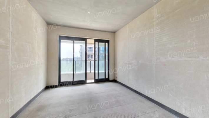 旭辉金科空港二手房实景图