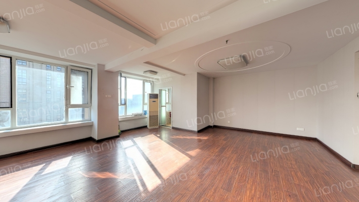 绿地悦庭二手房实景图