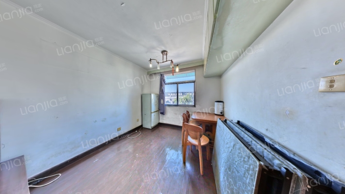 十梓街3号二手房实景图