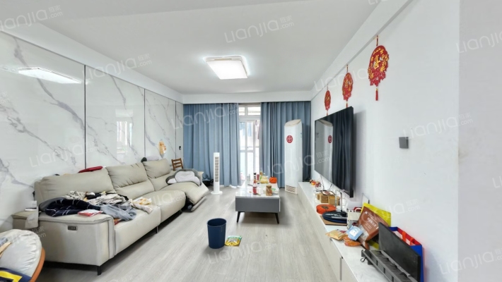 百家公寓二手房实景图