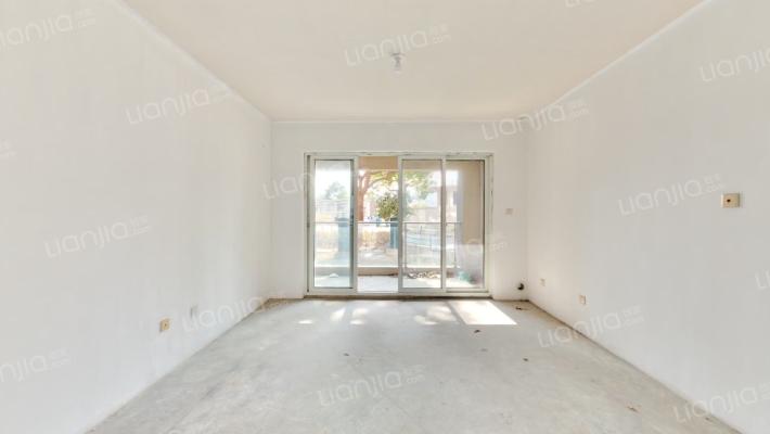 红叶花园三区二手房实景图