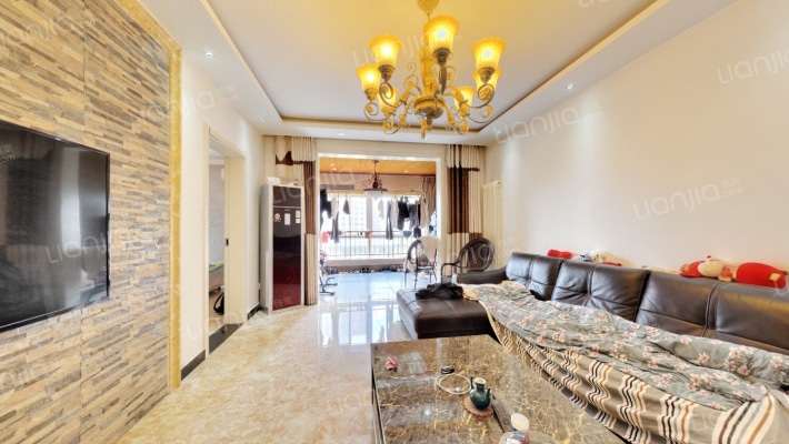 太阳水岸新城二手房实景图