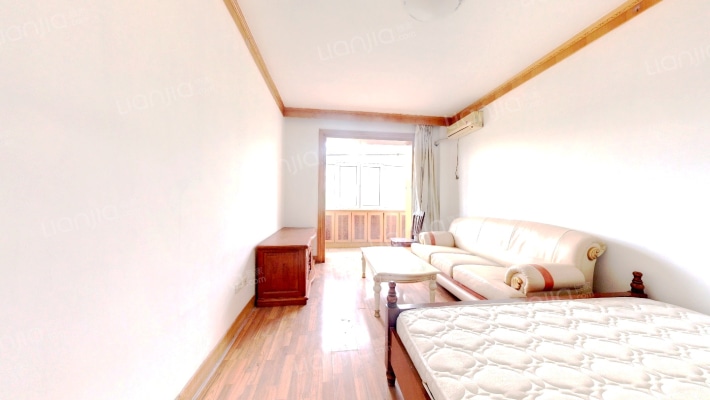 法院宿舍二手房实景图