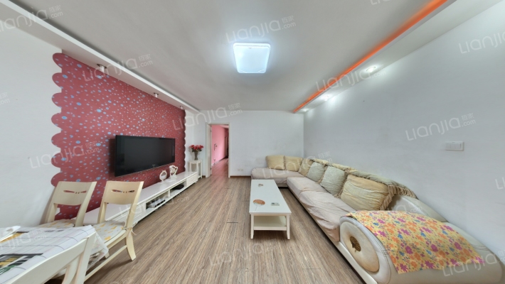 盛海公寓二手房实景图