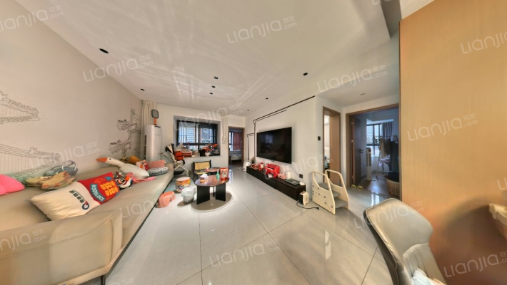 河滨森邻B区二手房实景图