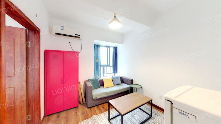 弘邦领邸二手房实景图