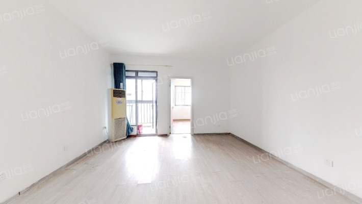 银泰中心二手房实景图