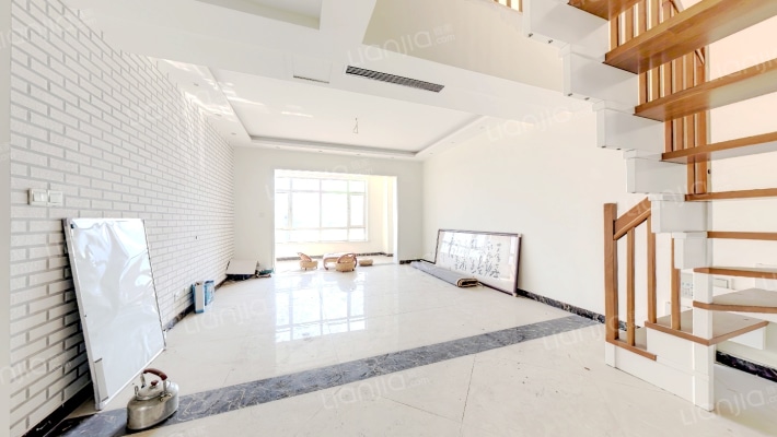 左岸水都二手房实景图