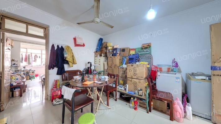 梅花新村二手房实景图