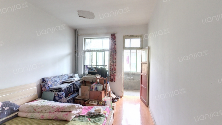 山大北路83号二手房实景图