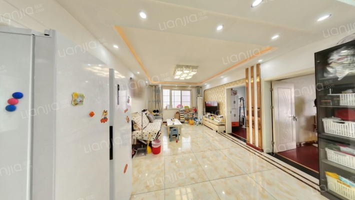 香格里拉D区二手房实景图