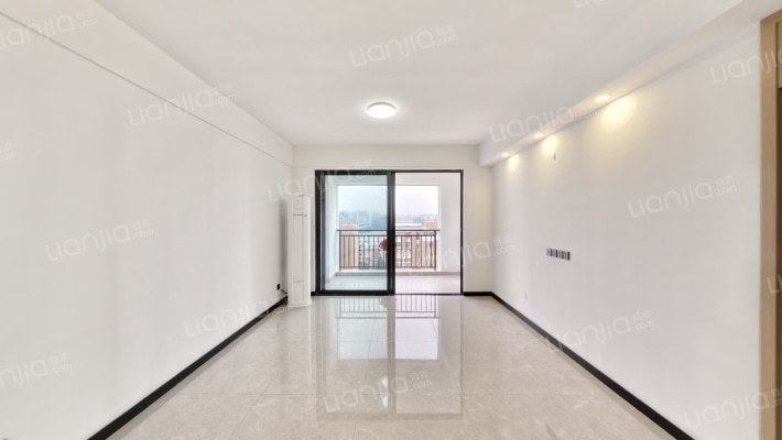 长沙中交世通国际二手房实景图