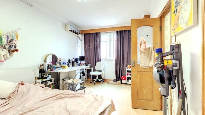 中二小区二手房实景图