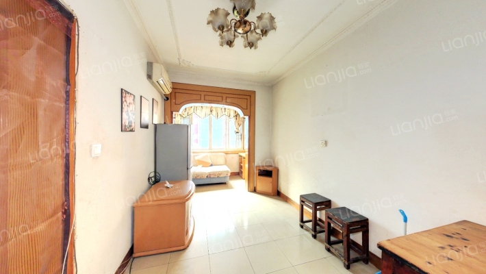 建设路小区二手房实景图