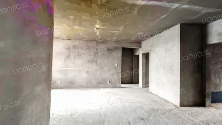 东奥水城叠翠园二手房实景图