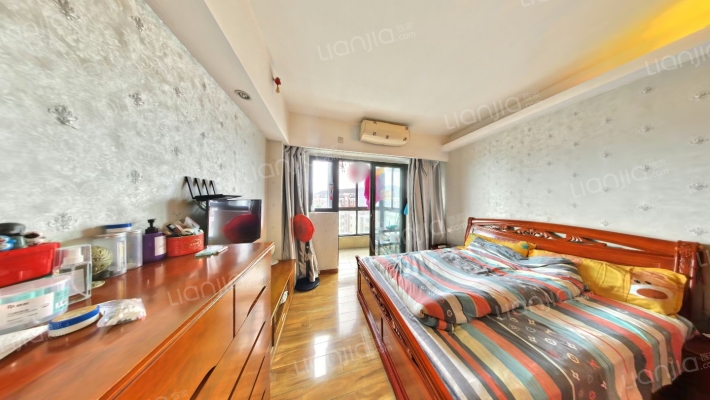 金域中央广场二手房实景图