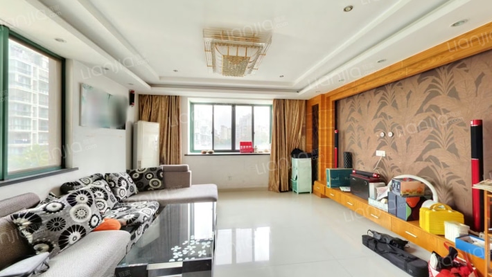 最良新邨A区二手房实景图