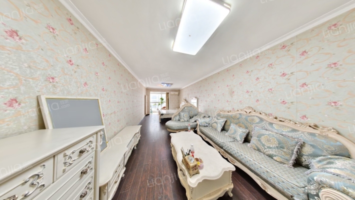 巴黎花园二手房实景图