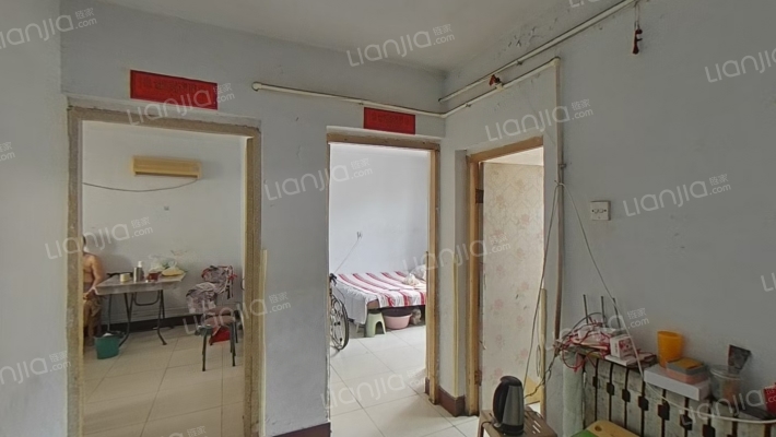 五金公司楼二手房实景图