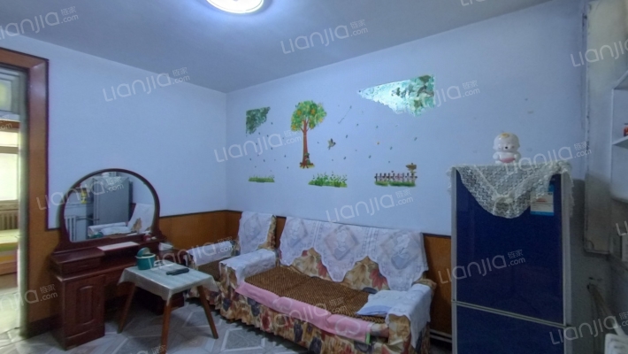 中华巷37号院二手房实景图