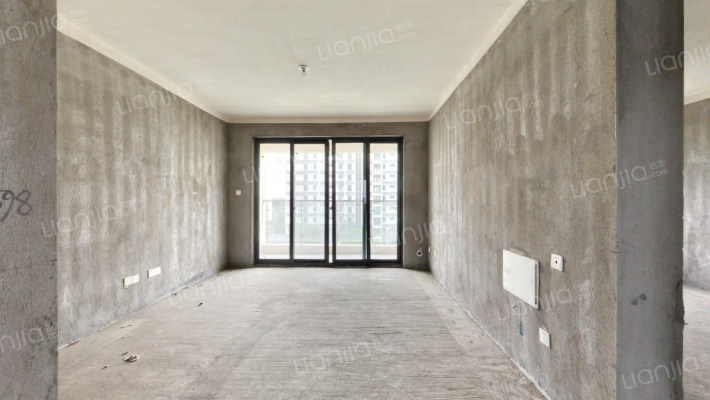 桃花水岸二手房实景图