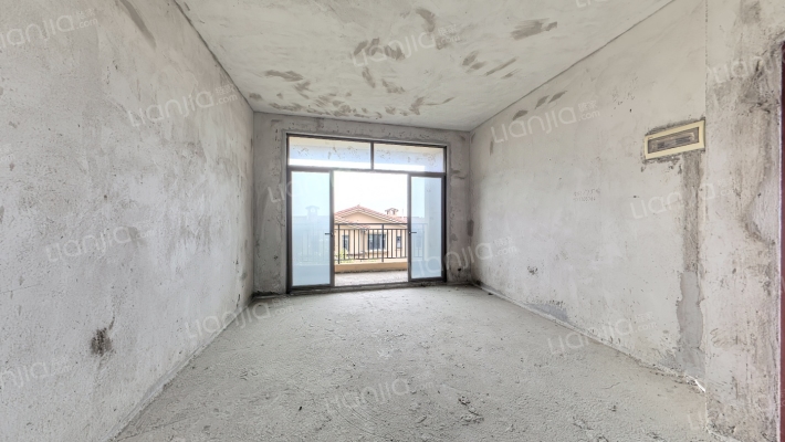 清水蓝湾二手房实景图