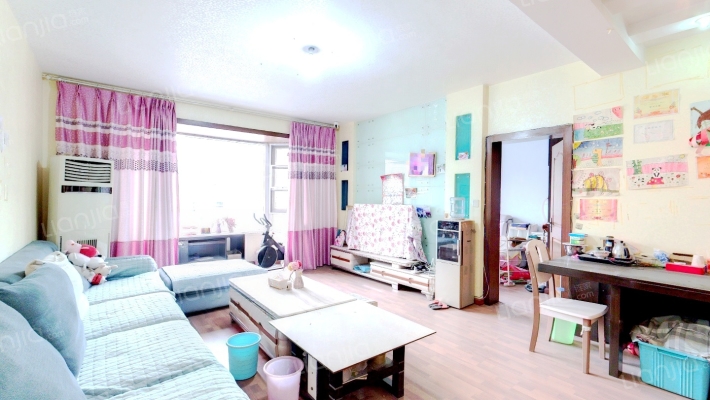 世纪大厦二手房实景图