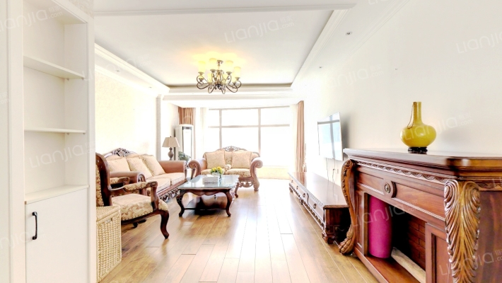 御园二手房实景图