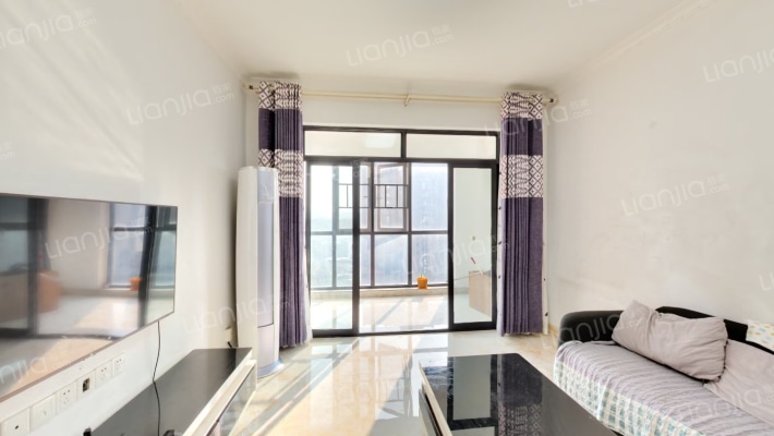 中央美郡二手房实景图