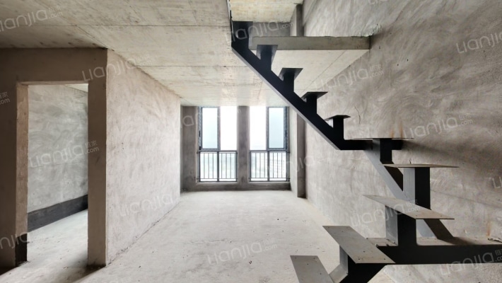 三峡国际51LOFT二手房实景图