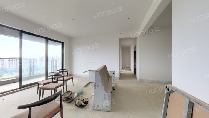 中铁悦龙东郡一组团二手房实景图