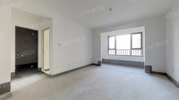 绿地望海领御二手房实景图