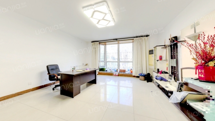 卧龙花园四区二手房实景图