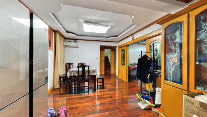 菜园村街二手房实景图