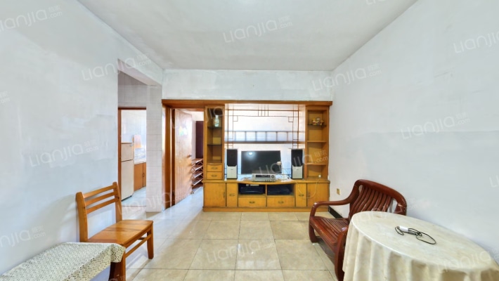 南方宿舍二手房实景图