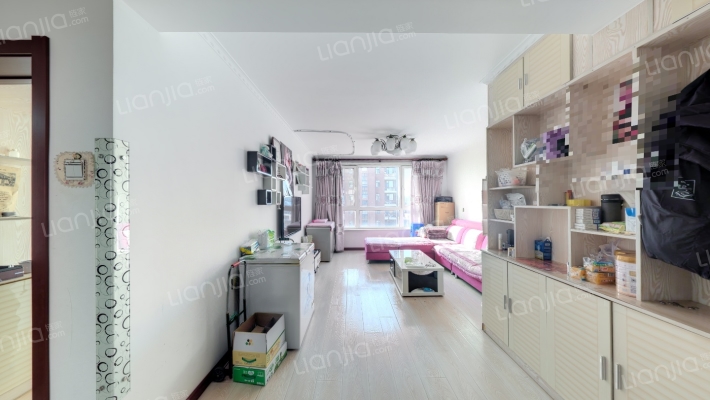 万龙第八城D区二手房实景图