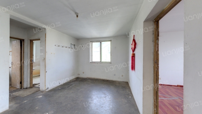 周康三村二手房实景图