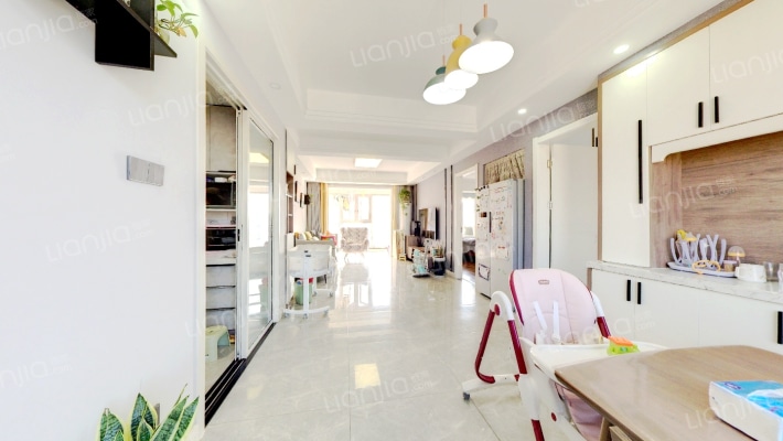 绿地国际理想城三期二手房实景图