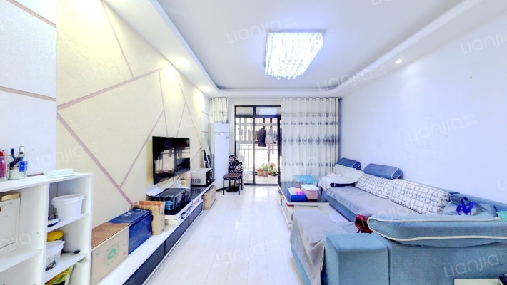 恒盛皇家花园二手房实景图