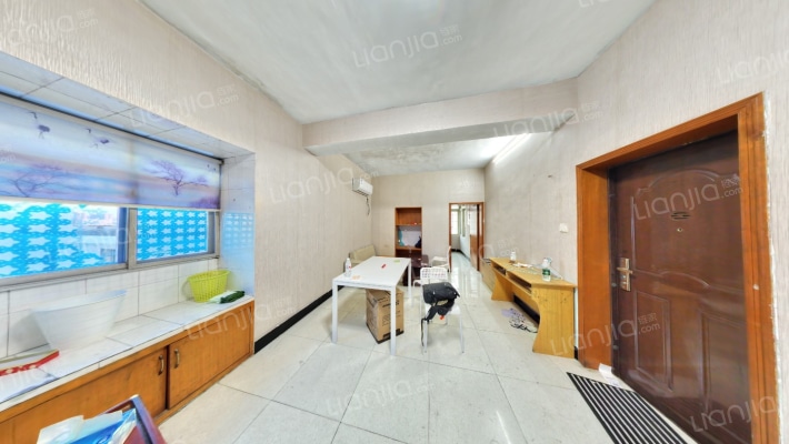 酱食宿舍二手房实景图