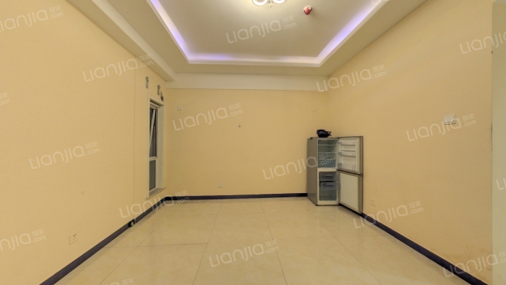 范阳东路钻石广场精装两居中出售-客厅