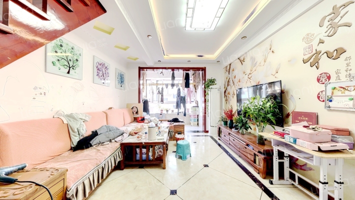 鲁德悦城二手房实景图