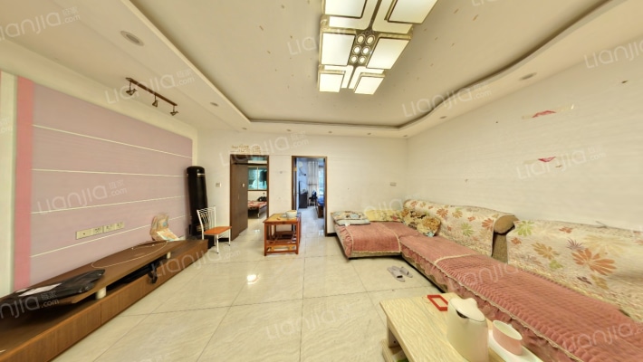 中南汽车世界二手房实景图