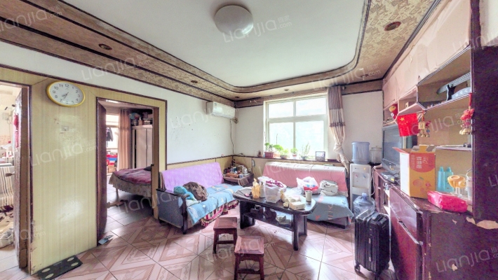 新街北1号楼二手房实景图