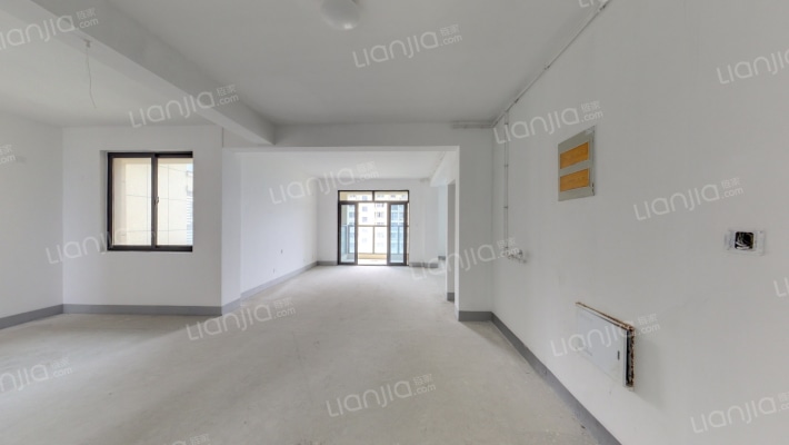 观湖佳苑二手房实景图