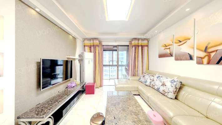 世豪瑞丽二手房实景图